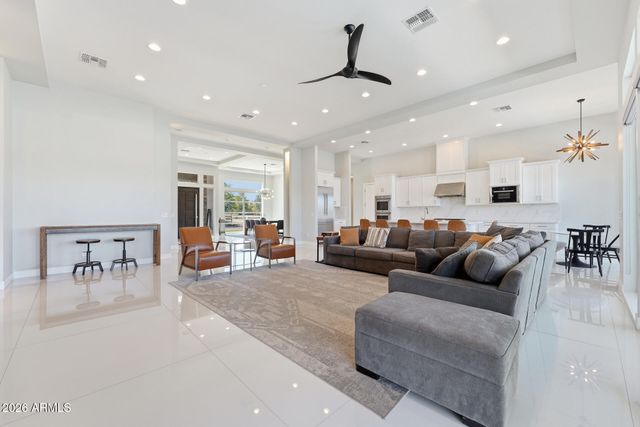 12336 E WOOD Drive, Chandler, AZ 85249