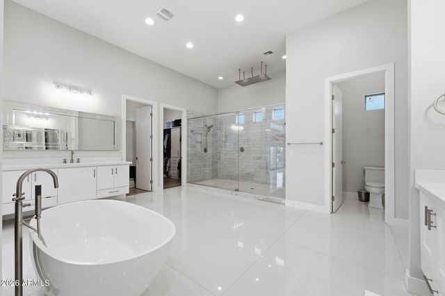 12336 E WOOD Drive, Chandler, AZ 85249