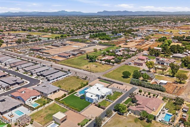 12336 E WOOD Drive, Chandler, AZ 85249