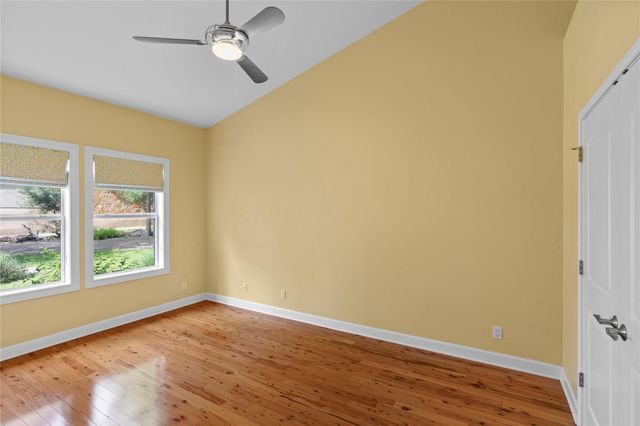 10200 Birdlip CIR, Austin, TX 78733