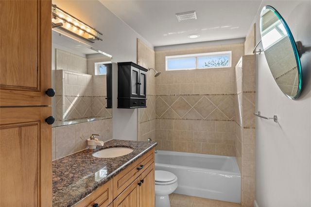 10200 Birdlip CIR, Austin, TX 78733