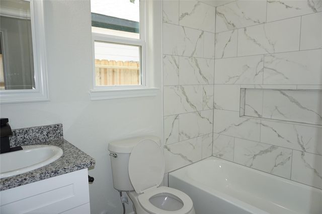 11753 White Cedar Street, Willis, TX 77318