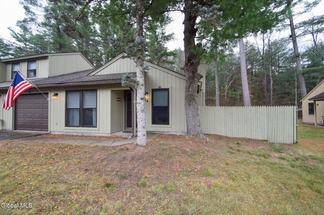 34 Margaret Drive, Queensbury, NY 12804