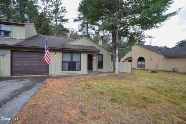 34 Margaret Drive, Queensbury, NY 12804