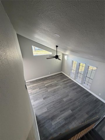 12230 Kleinmeadow Drive, Houston, TX 77066