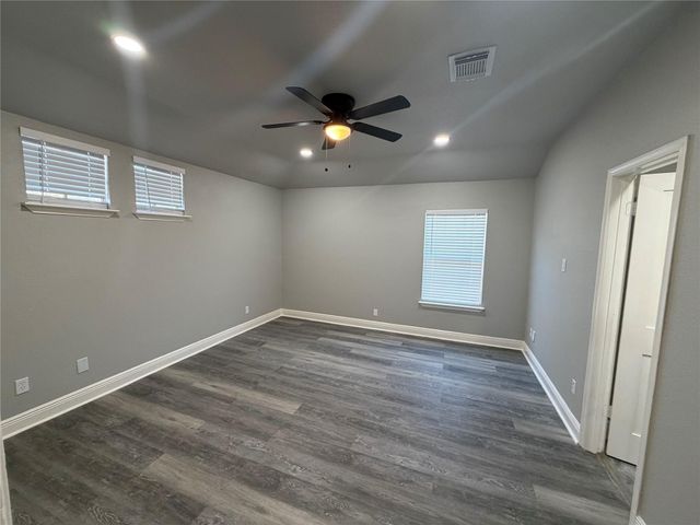 12230 Kleinmeadow Drive, Houston, TX 77066