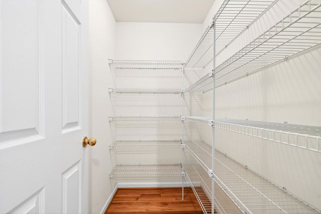 355 HOOVER RD, Woodstock, VA 22664