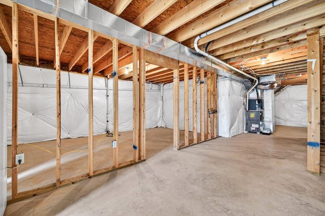 355 HOOVER RD, Woodstock, VA 22664