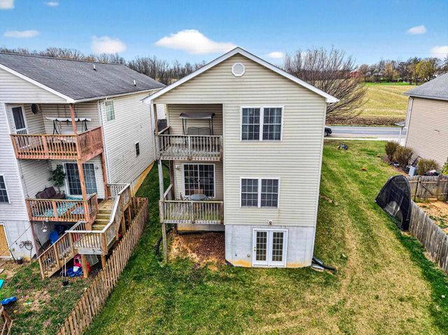 355 HOOVER RD, Woodstock, VA 22664