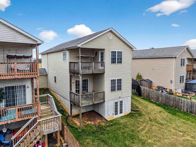 355 HOOVER RD, Woodstock, VA 22664