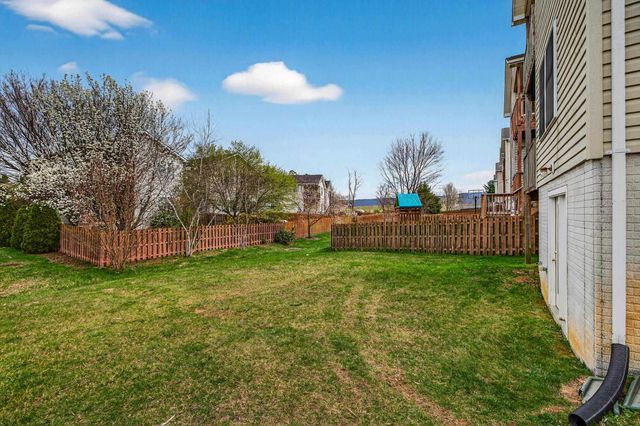 355 HOOVER RD, Woodstock, VA 22664