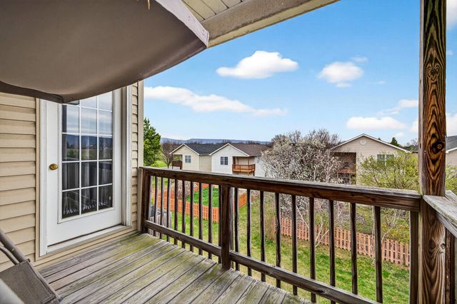 355 HOOVER RD, Woodstock, VA 22664