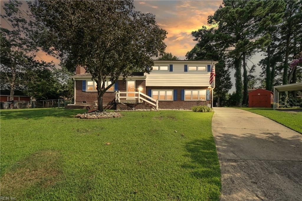 7 Hillcrest CIR, Hampton, VA 23666