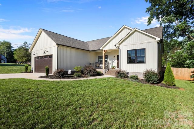 2616 Teague Street, Lincolnton, NC 28092