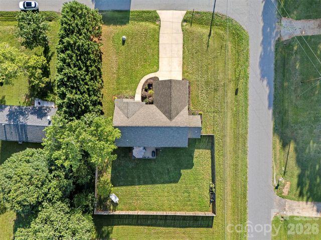 2616 Teague Street, Lincolnton, NC 28092