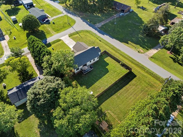 2616 Teague Street, Lincolnton, NC 28092