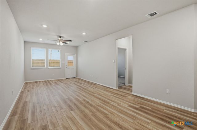 1126 Stone Valley Road B, Temple, TX 76502