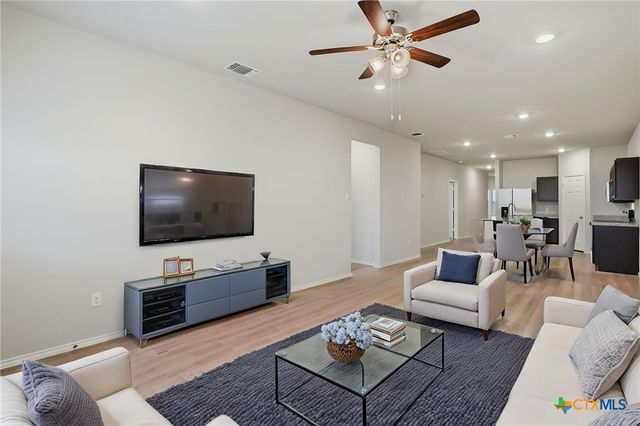 1126 Stone Valley Road B, Temple, TX 76502