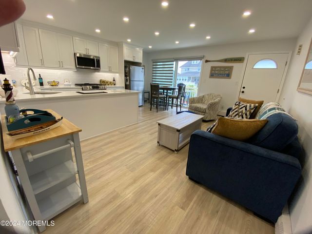 205 Ocean Avenue 27, Belmar, NJ 07719