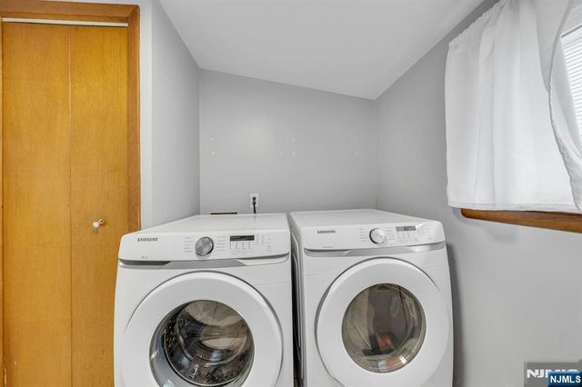 31 Roome Street, Lincoln Park Borough, NJ 07035