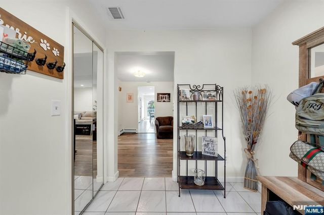 31 Roome Street, Lincoln Park Borough, NJ 07035