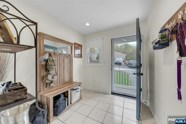 31 Roome Street, Lincoln Park Borough, NJ 07035
