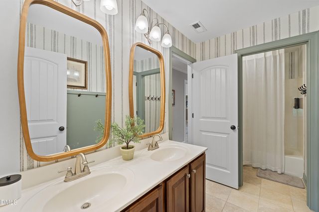 2501 Belden Place, Raleigh, NC 27614