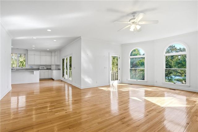 188 Harbor Pointe Drive, Brunswick, GA 31523