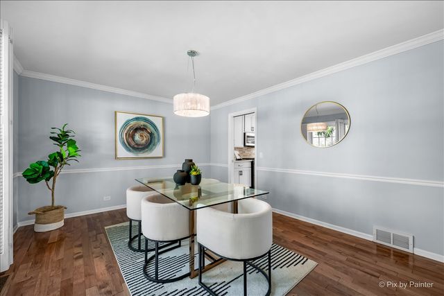 315 Charal Lane, Highland Park, IL 60035