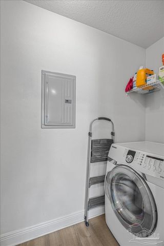 6292 Cardinal Cove Ln, Pensacola, FL 32504