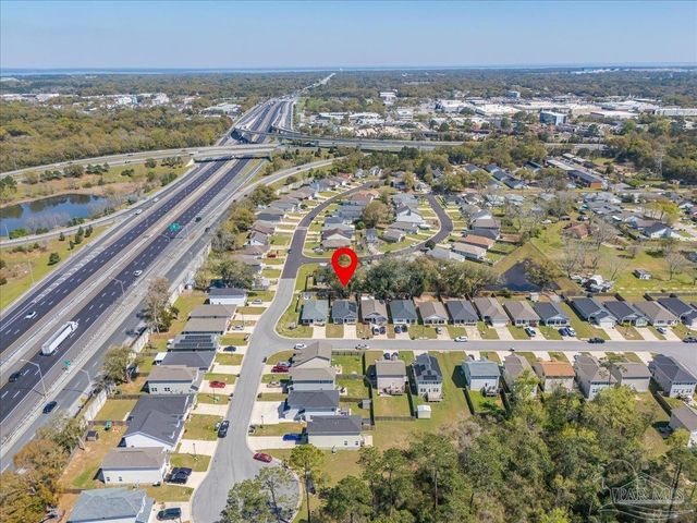 6292 Cardinal Cove Ln, Pensacola, FL 32504