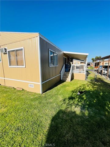 17400 Valley Boulevard 95, Fontana, CA 92335