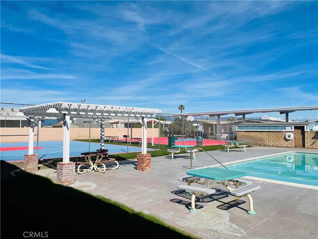 17400 Valley Boulevard 95, Fontana, CA 92335