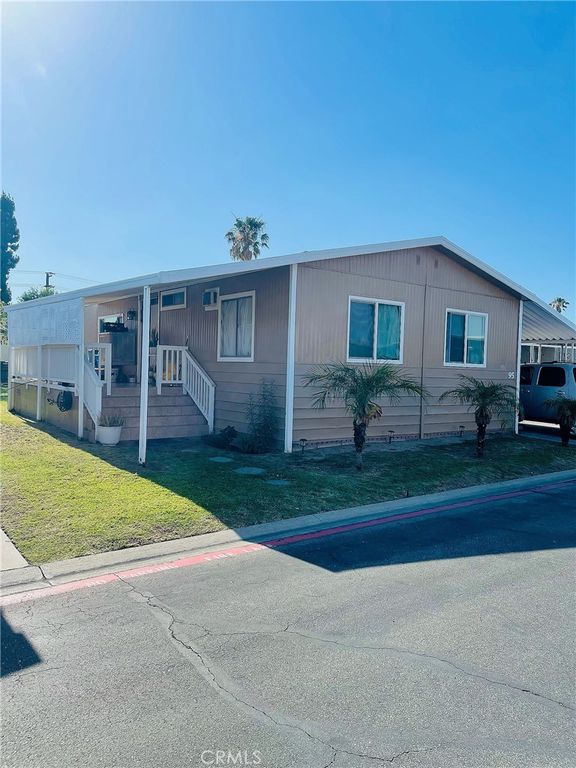 17400 Valley Boulevard 95, Fontana, CA 92335