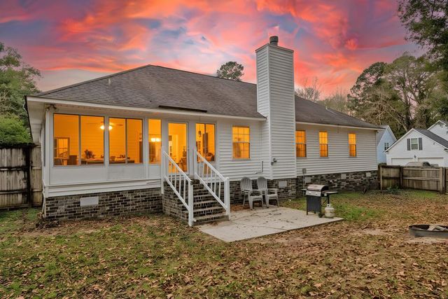 1016 Maidstone Drive, Summerville, SC 29483