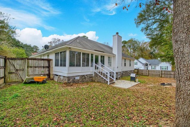 1016 Maidstone Drive, Summerville, SC 29483