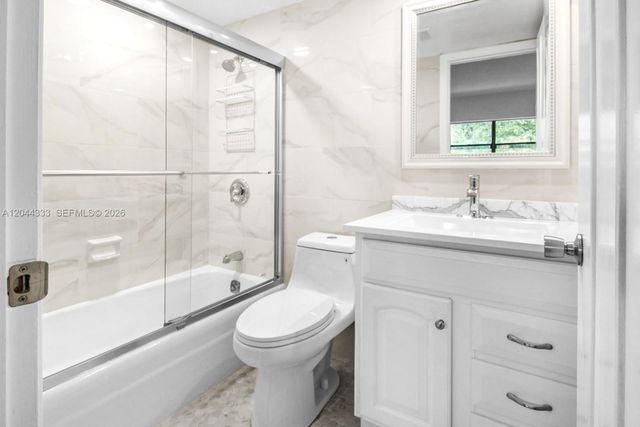 3401 Spanish Trail 454, Delray Beach, FL 33483