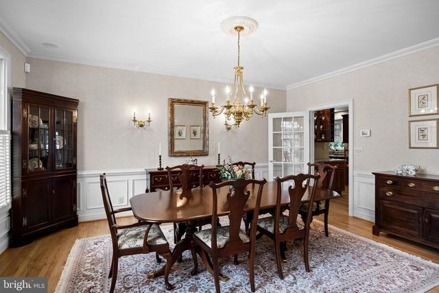 26 CARRIAGE HOUSE CT, Cherry Hill, NJ 08003