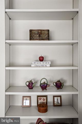 26 CARRIAGE HOUSE CT, Cherry Hill, NJ 08003