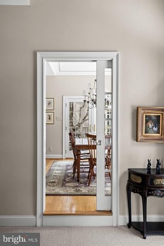 26 CARRIAGE HOUSE CT, Cherry Hill, NJ 08003