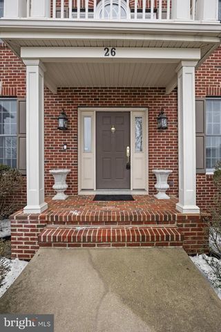 26 CARRIAGE HOUSE CT, Cherry Hill, NJ 08003