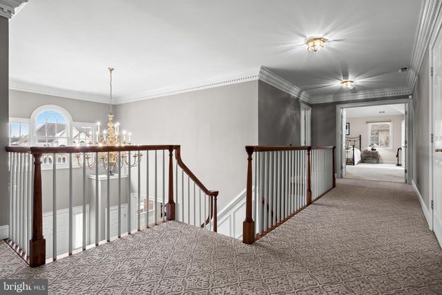 26 CARRIAGE HOUSE CT, Cherry Hill, NJ 08003