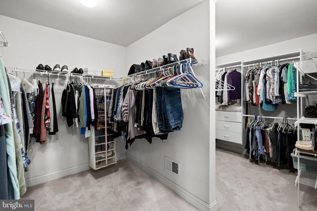 26 CARRIAGE HOUSE CT, Cherry Hill, NJ 08003