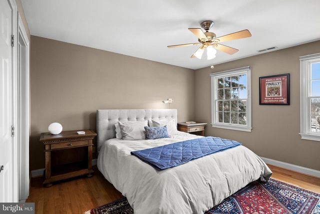 26 CARRIAGE HOUSE CT, Cherry Hill, NJ 08003