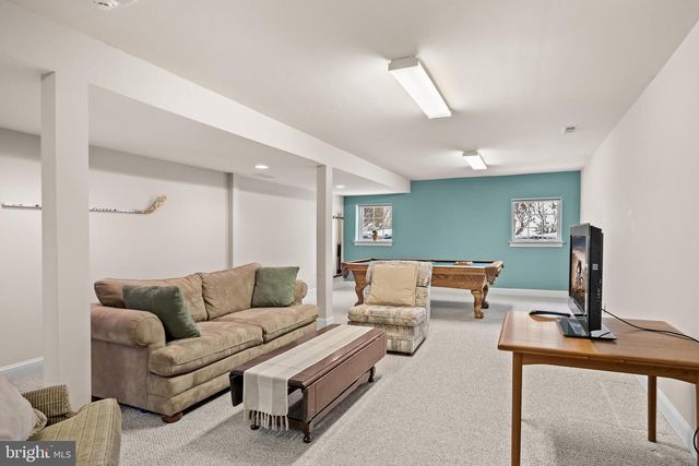 26 CARRIAGE HOUSE CT, Cherry Hill, NJ 08003