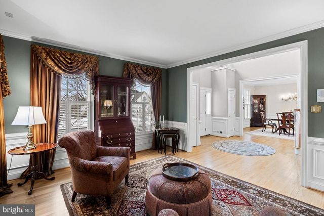 26 CARRIAGE HOUSE CT, Cherry Hill, NJ 08003