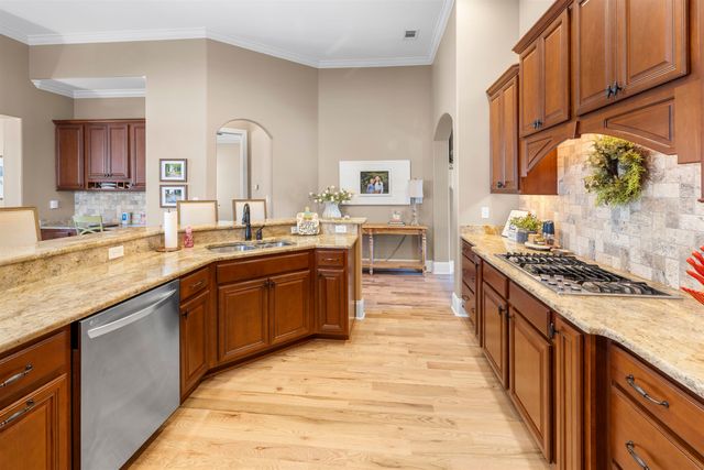 1620 TARTAN LN, Collierville, TN 38017