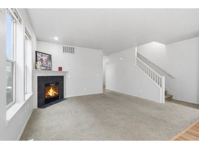 1450 Ne EDGEFIELD St, Hillsboro, OR 97124