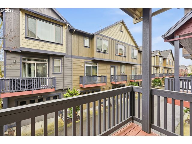 1450 Ne EDGEFIELD St, Hillsboro, OR 97124