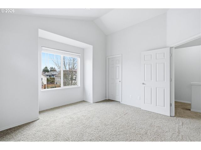 1450 Ne EDGEFIELD St, Hillsboro, OR 97124